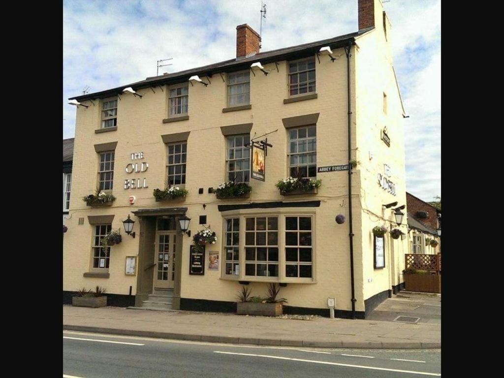 مبيت وإفطار شروزبري The Old Bell المظهر الخارجي الصورة